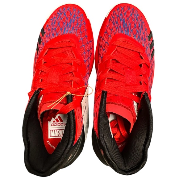 Adidas Donovan Issue 4
Spider-Man - Picture 2 of 8